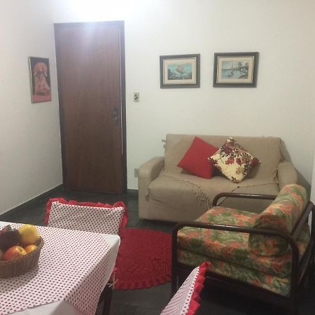 Apto. No terreo Enseada Ubatuba com piscina p/ 5 pessoas Exterior foto